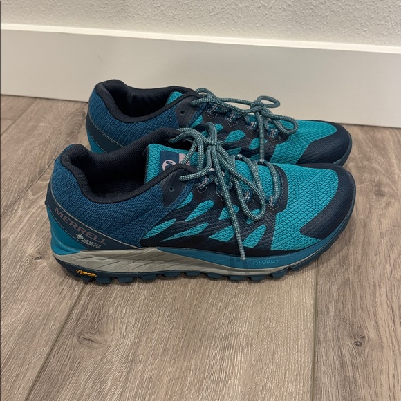 Merrell Women's Antora 2 Teal and Black Sneakers - Picture 2 of 8